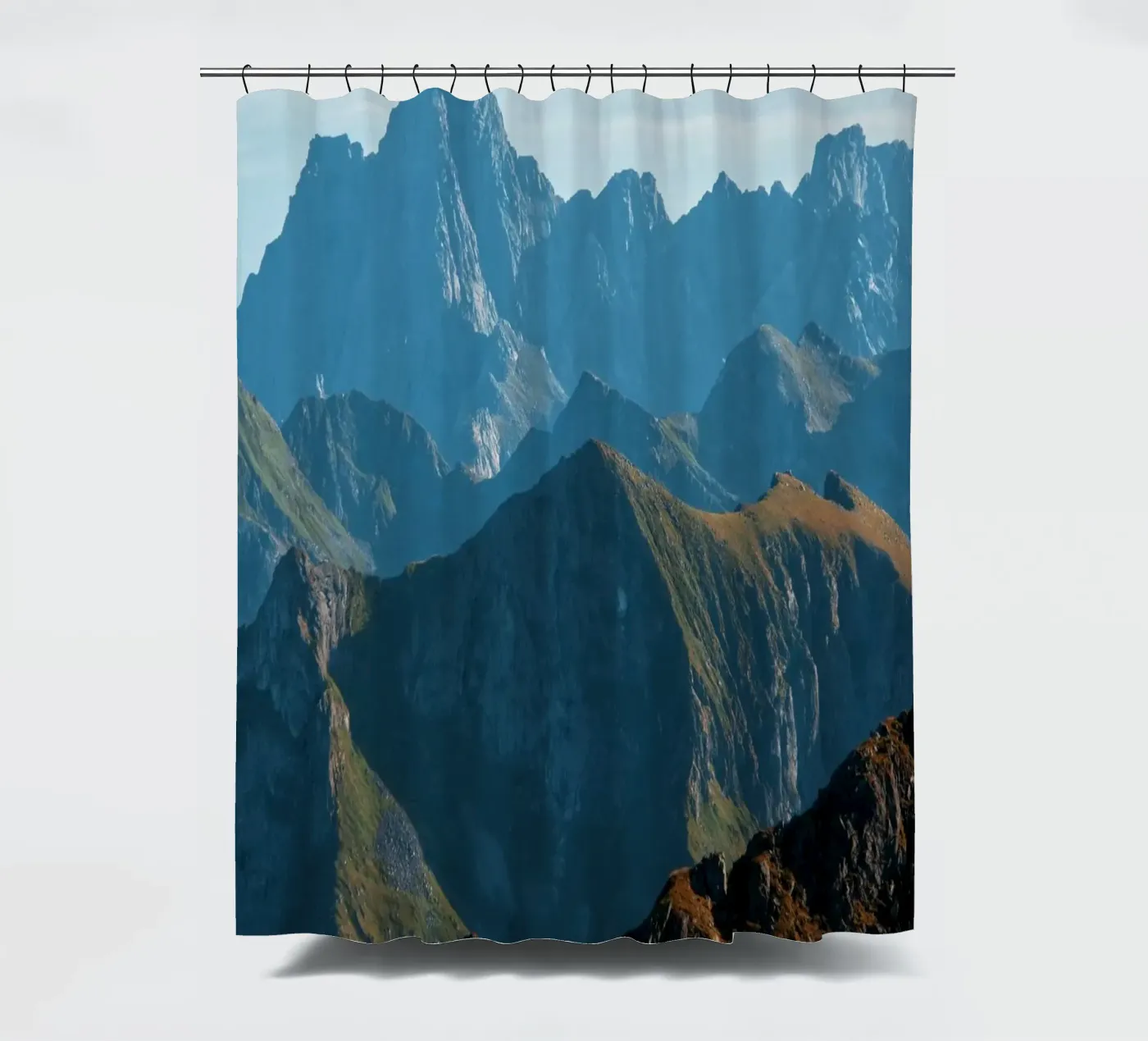 Mountain range douchegordijn van Fjöllart