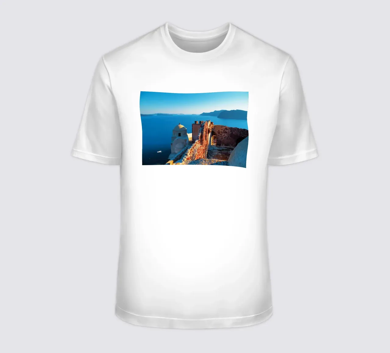 Ruin on Santorini t-shirt da Fjöllart