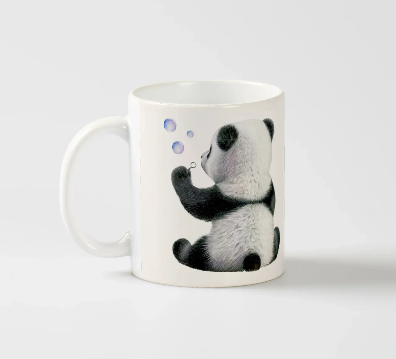 Bambino panda con bolle di sapone tazza in ceramica da Graphit und Farbe
