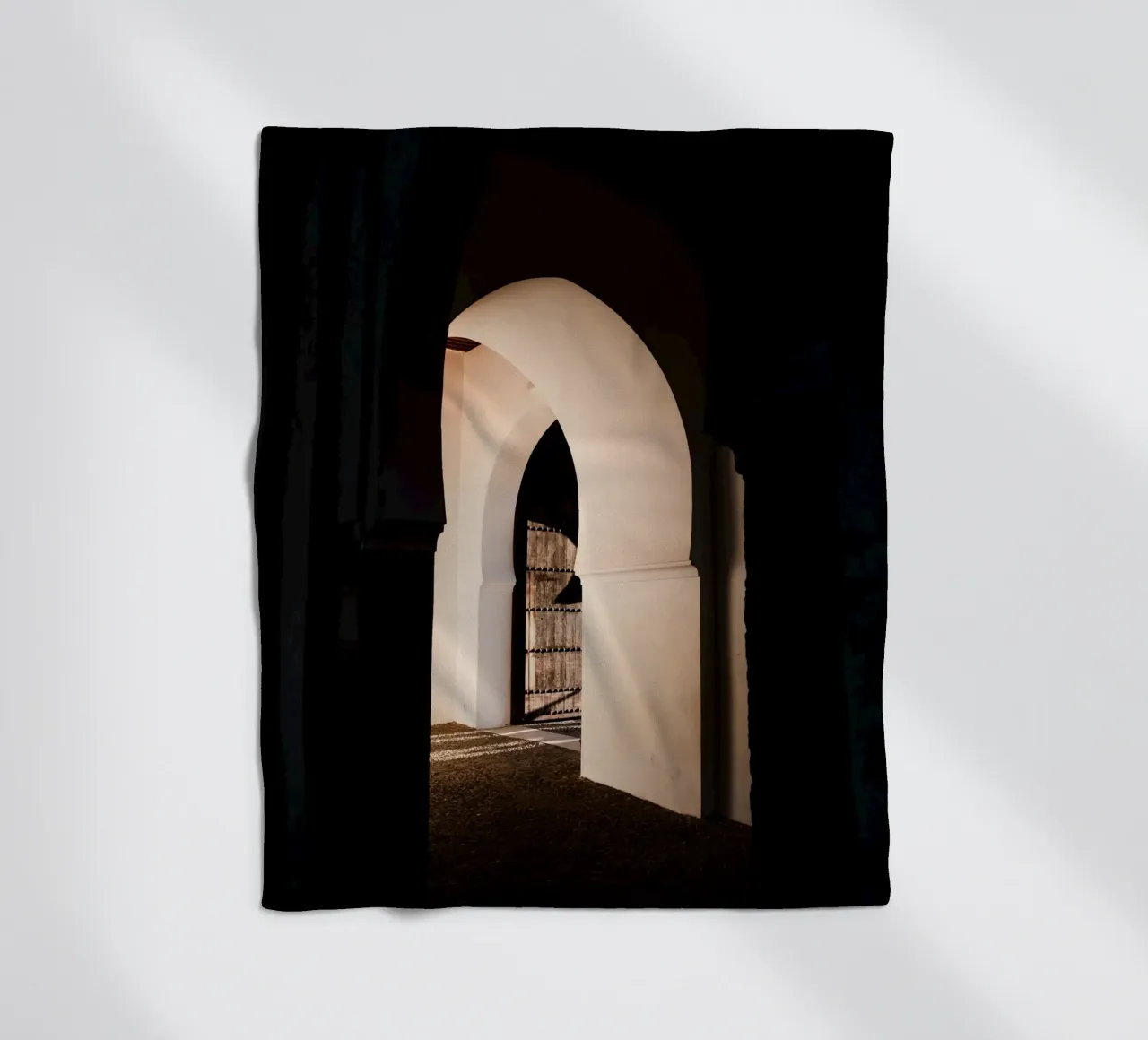 Doorway in Rabat coperta in pile da photolovers