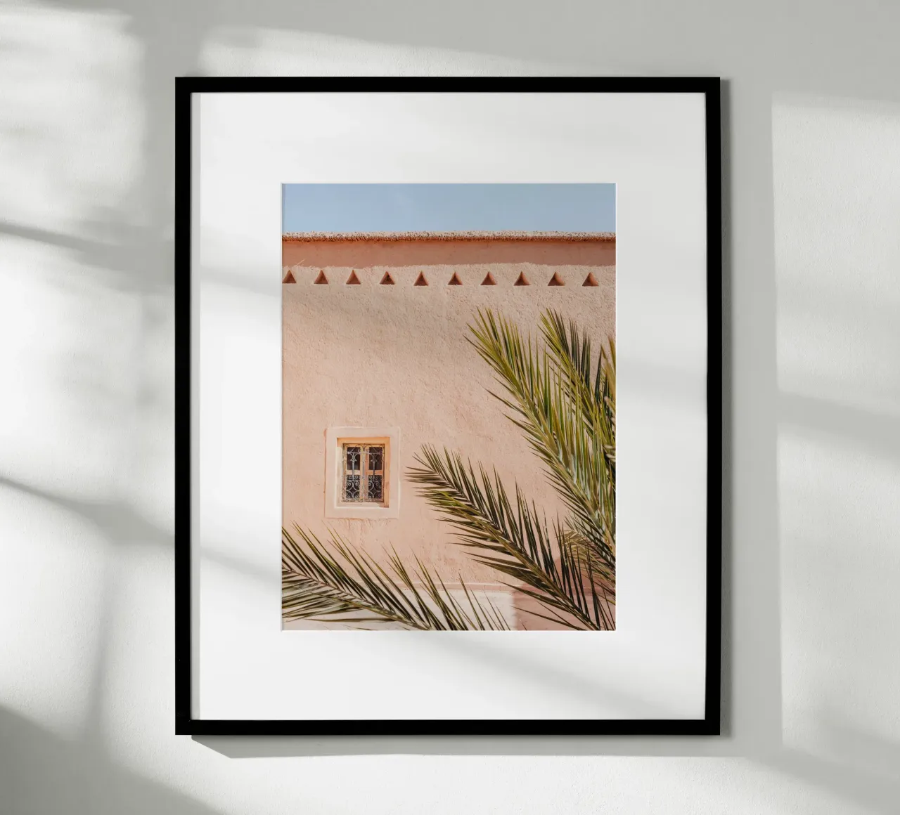 Palm, wall and window in Morocco carta hahnemühle da photolovers