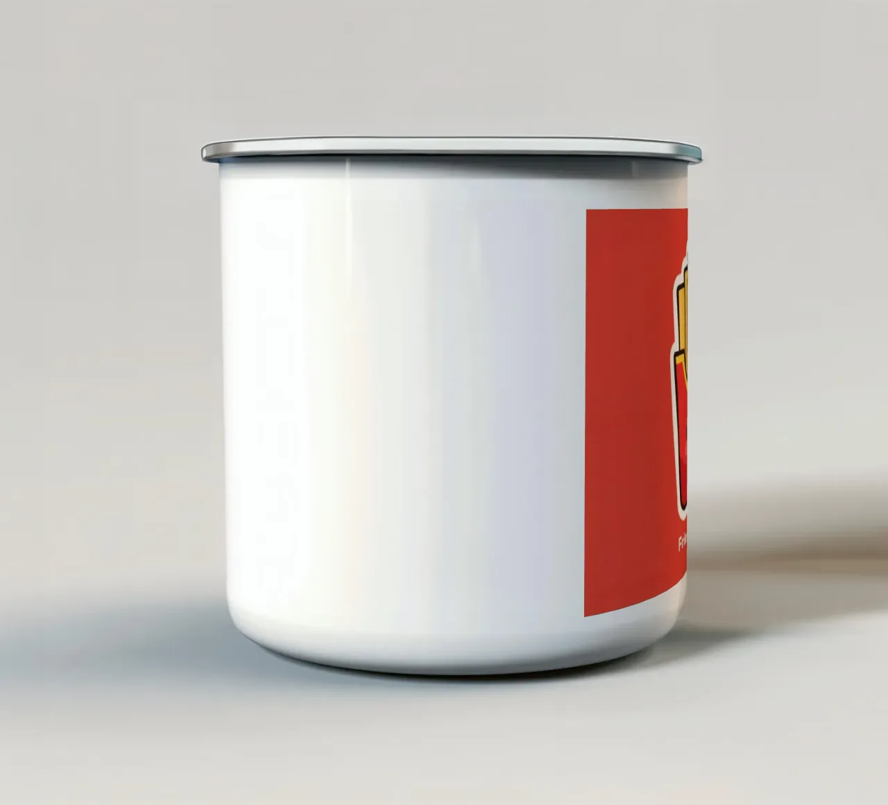 Le patatine fritte prima dei ragazzi tazza in smalto da DesignDoodle
