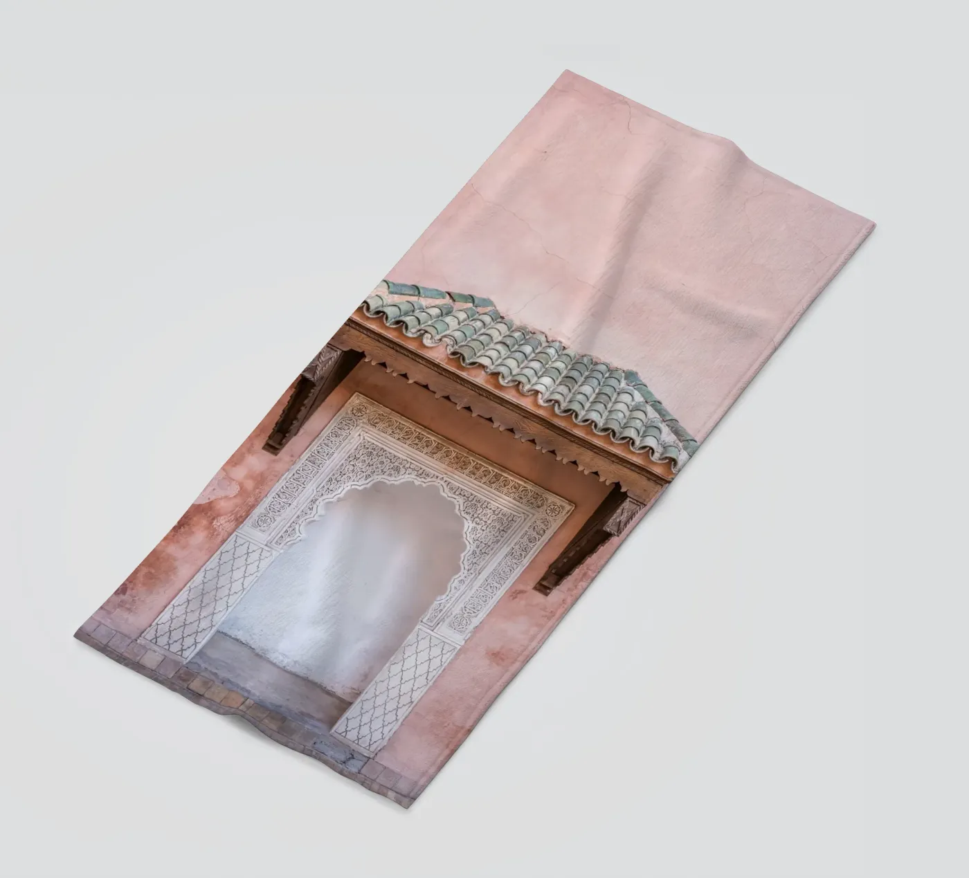 Pink beach towel by photolovers