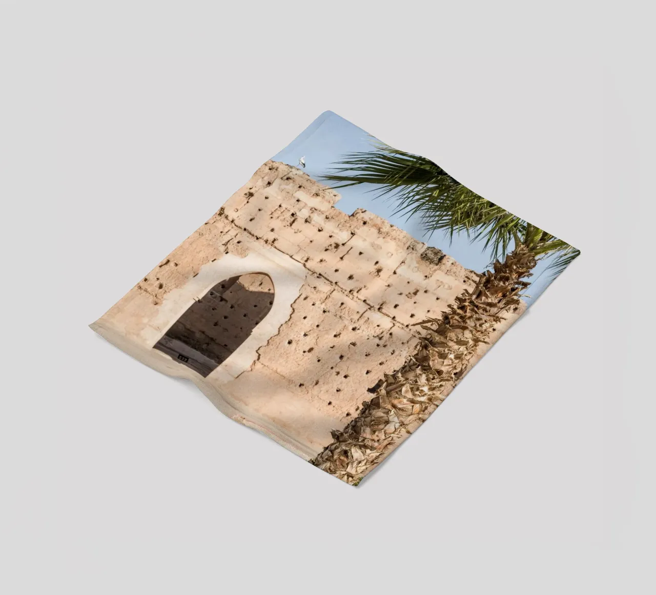 Stork and a palm tree Fleecedecke von photolovers