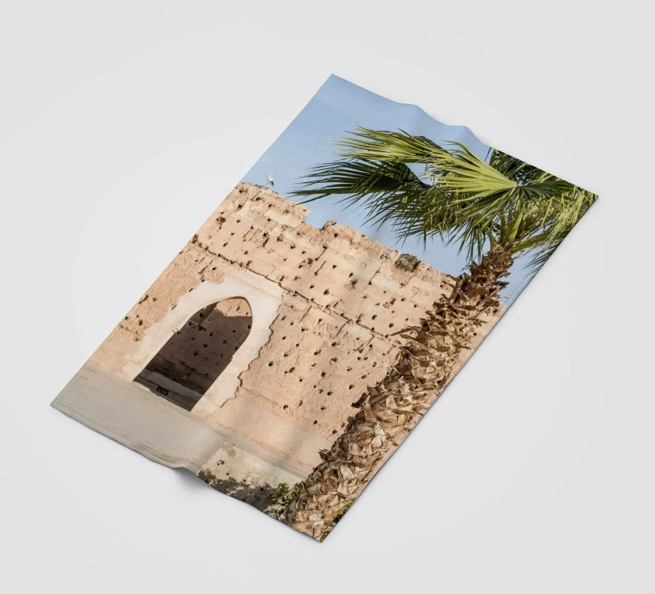 Stork and a palm tree Fleecedecke von photolovers
