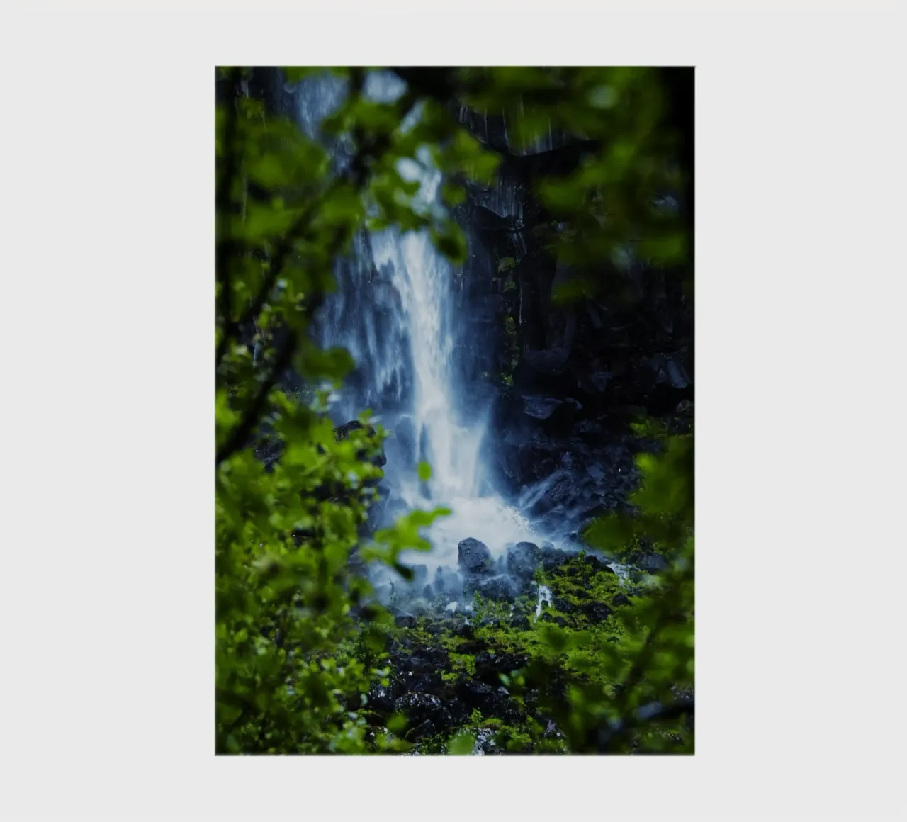 Window to the waterfall notebook by Fjöllart