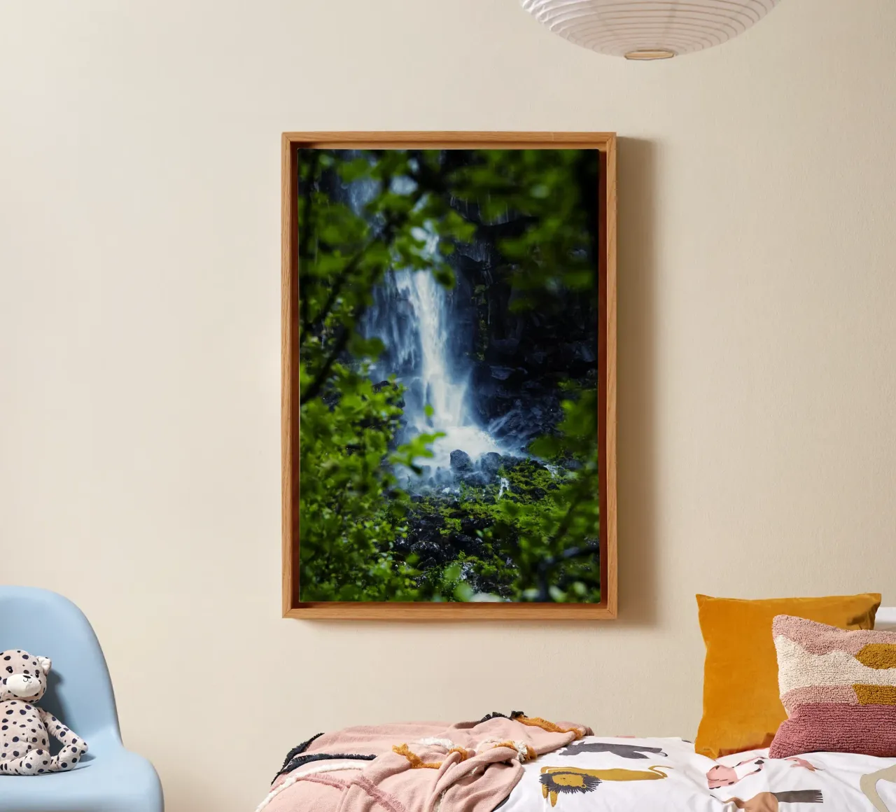 Window to the waterfall canvas met Baklijst van Fjöllart