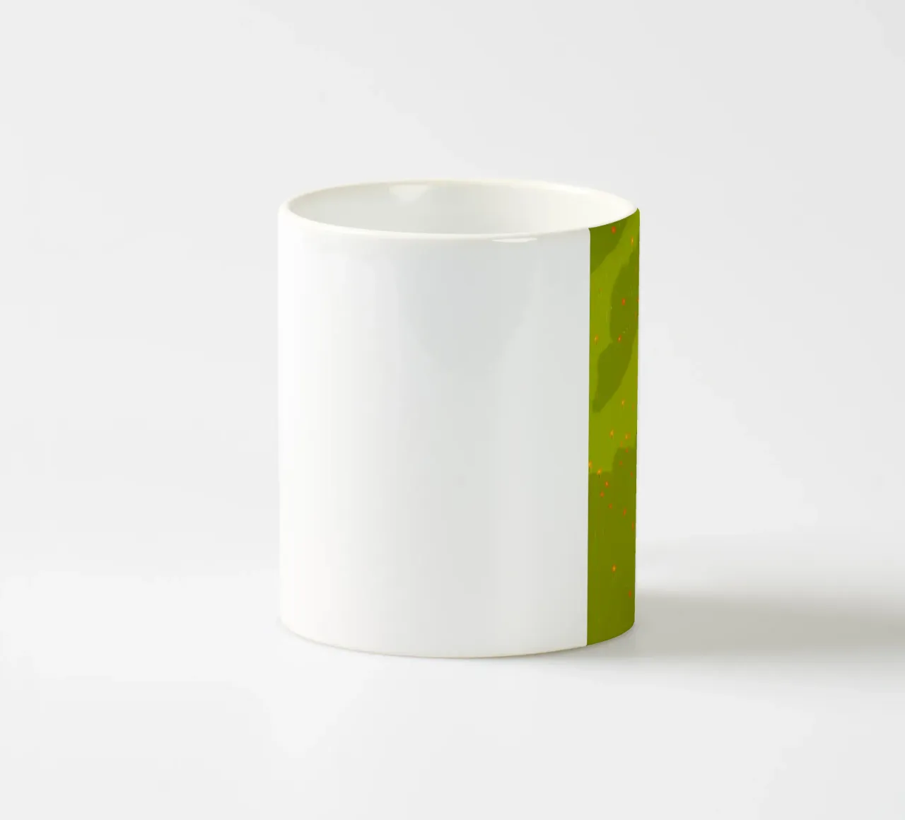 chill cat on green field tazza in ceramica da Fost