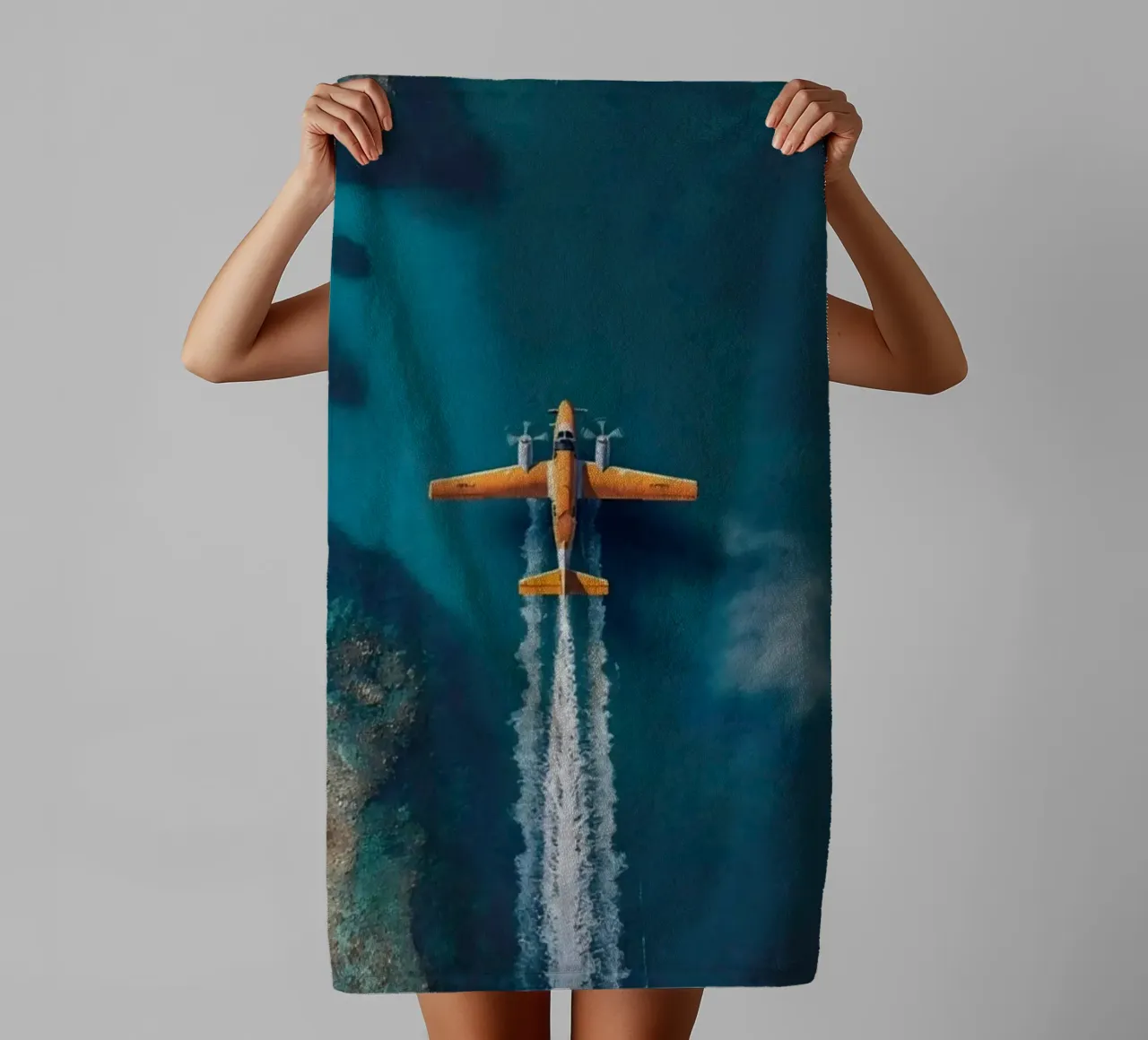 plane slide on water asciugamano da bagno da Fost