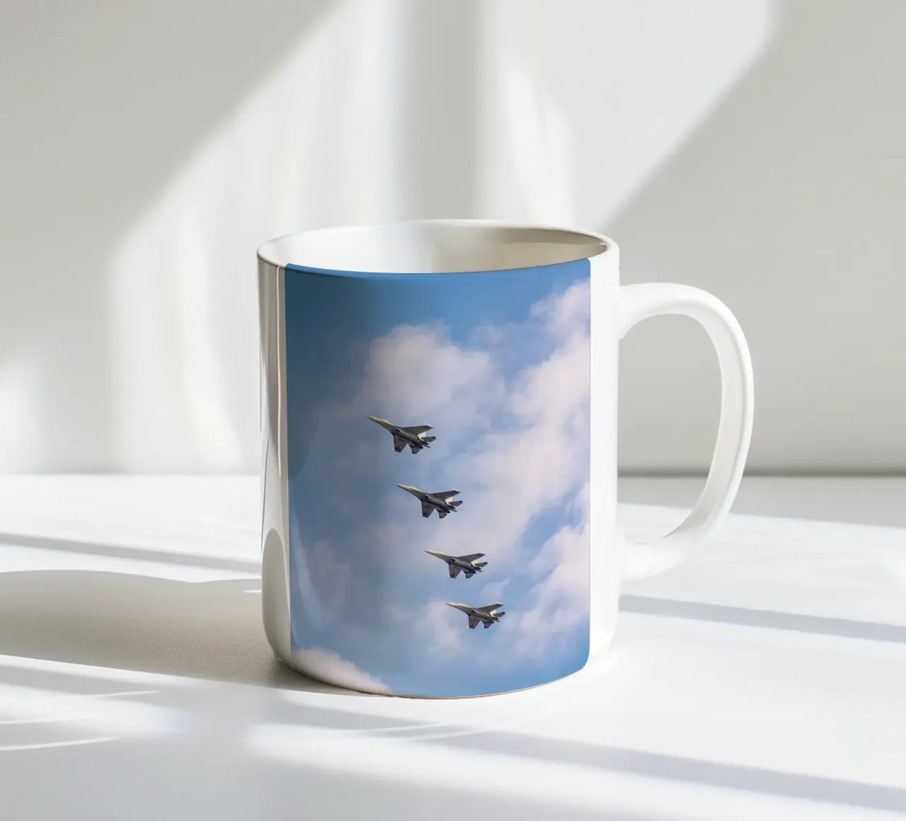 plane line sky tazza in ceramica da Fost
