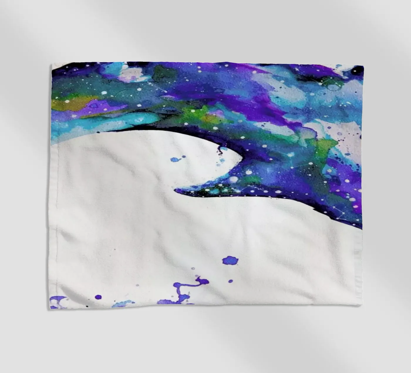 Celestial Strandtuch von Marc Allante