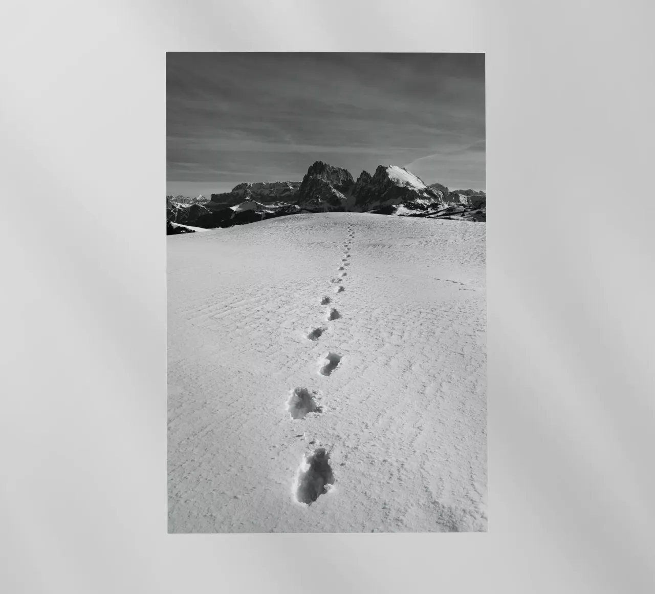 Footprints in the snow pellicola backlit da Fjöllart