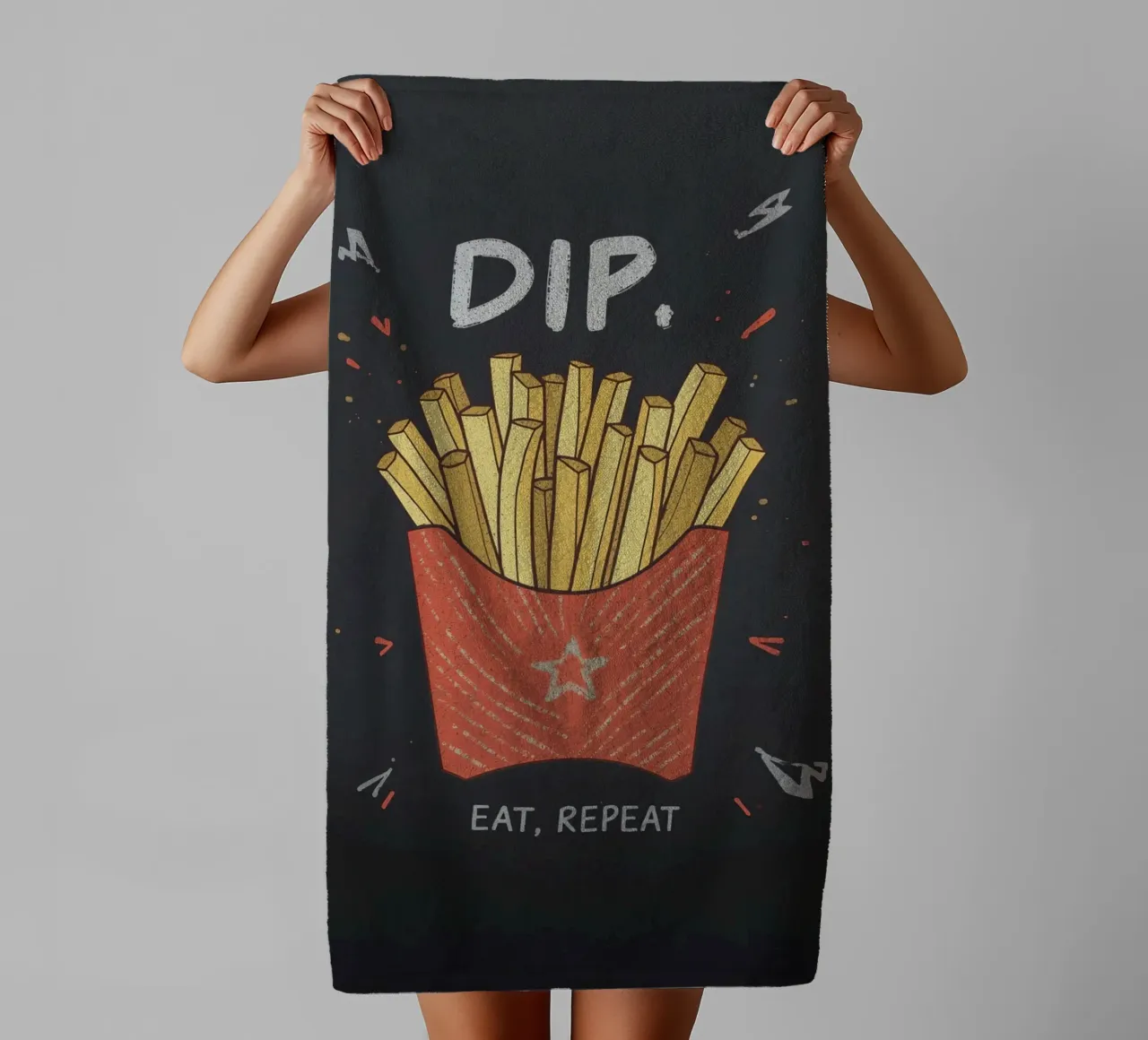 Patate fritte "DIP, EAT, REPEAT". asciugamano da bagno da DesignDoodle