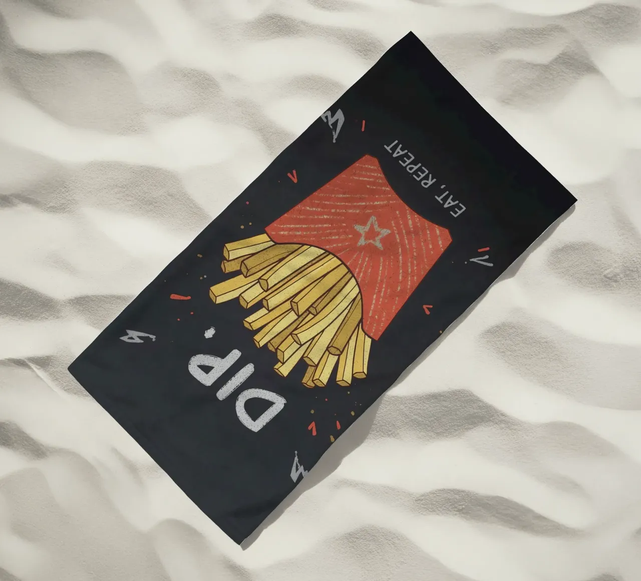 Patate fritte "DIP, EAT, REPEAT". telo mare da DesignDoodle