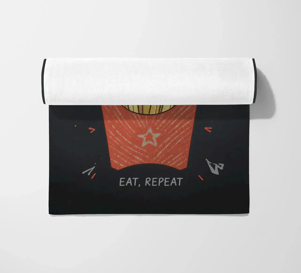 Patate fritte "DIP, EAT, REPEAT". telo mare da DesignDoodle