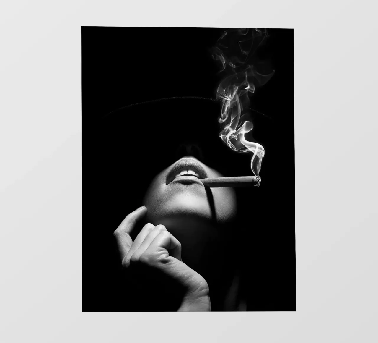 Donna che fuma un sigaro telo in pvc da Lora