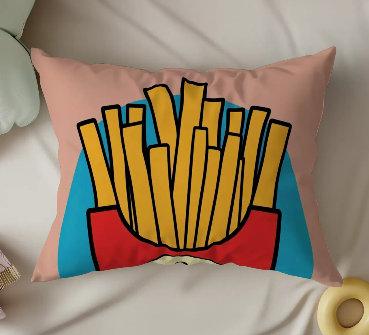 Patate fritte "Fry Me to The Moon" (friggimi fino alla luna) cuscino da DesignDoodle