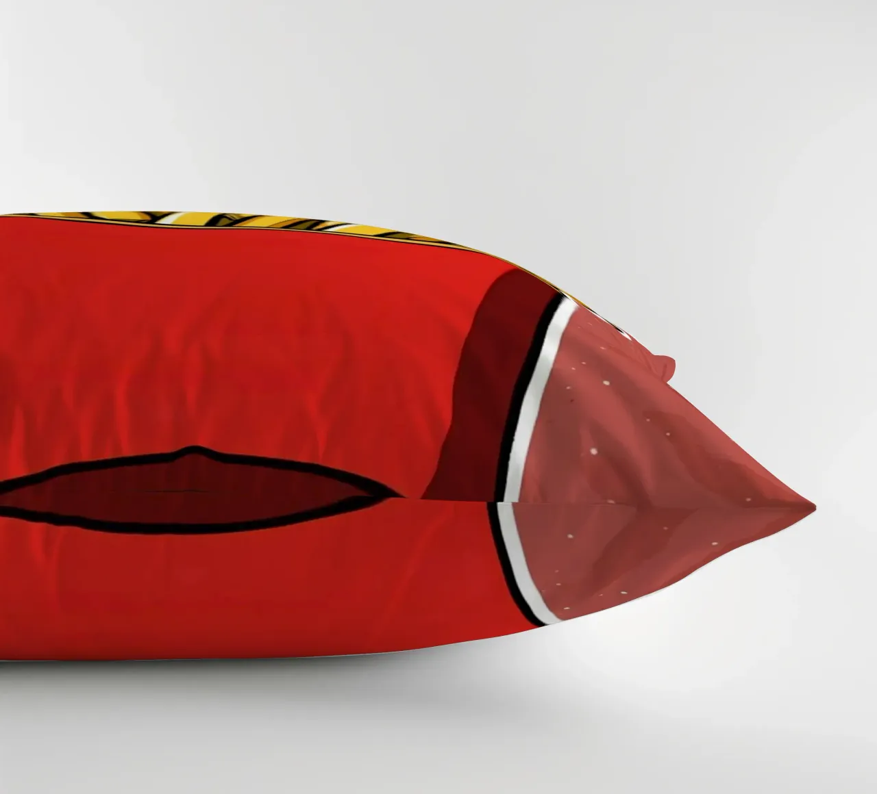 Pop-Art French Fries in Red Carton cuscino da DesignDoodle