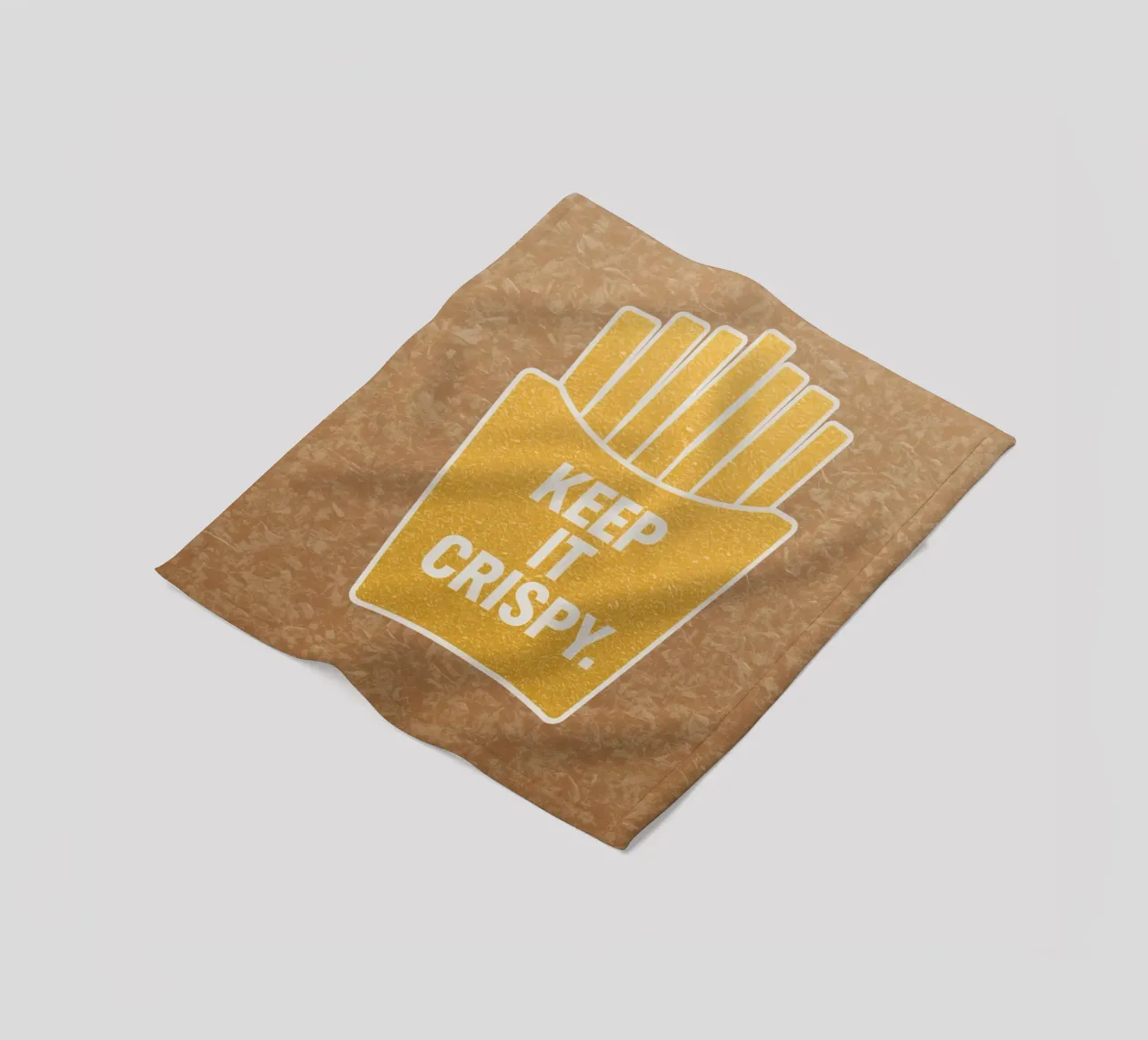 Patatine fritte dorate con "KEEP IT CRISPY coperta in pile da DesignDoodle