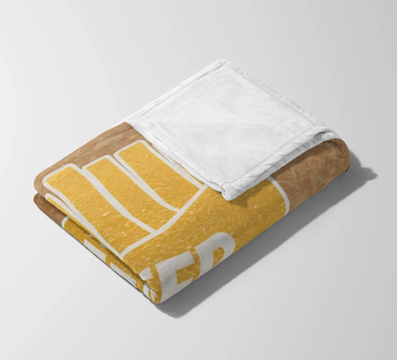 Patatine fritte dorate con "KEEP IT CRISPY coperta in pile da DesignDoodle