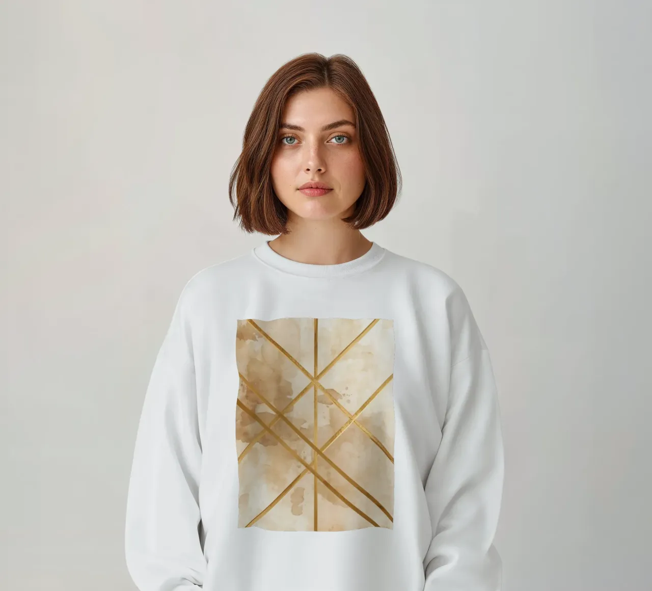 Gold Geometric Pattern on Textured Brown Background felpa da DesignDoodle