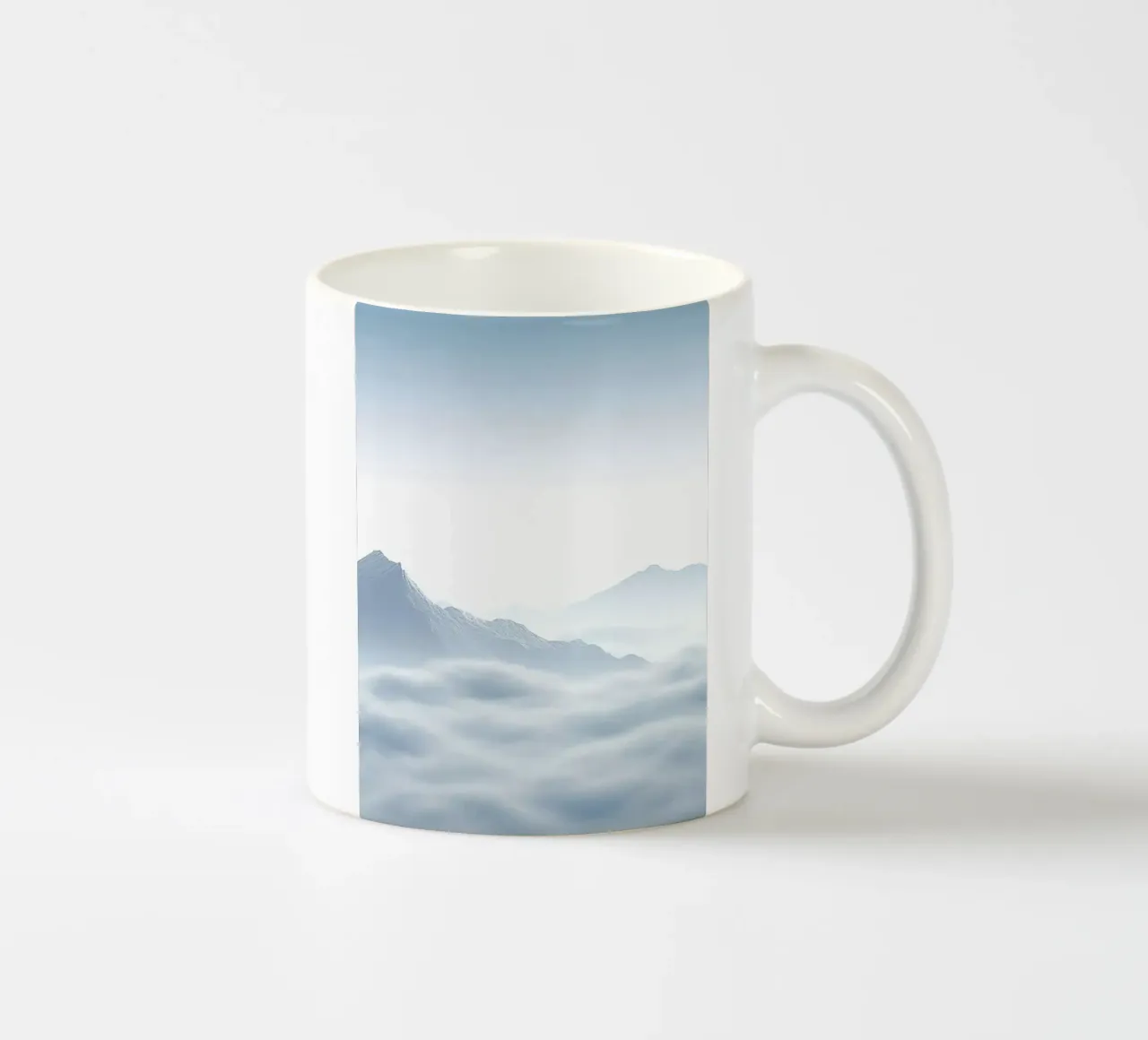 white mountain in cloud tazza in ceramica da marty