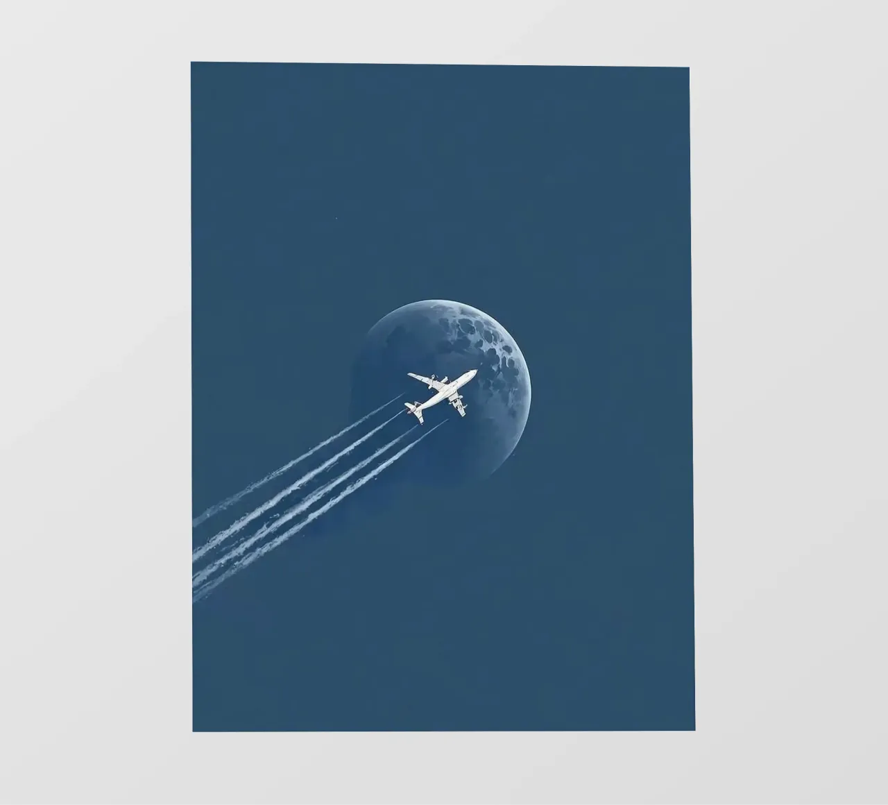 plane fly to moon pellicola backlit da marty