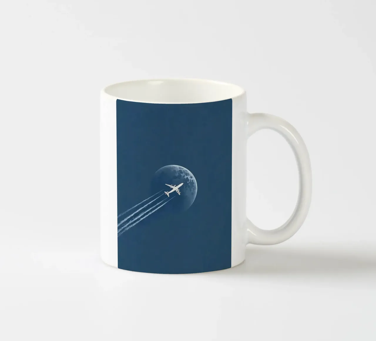 plane fly to moon tazza in ceramica da marty