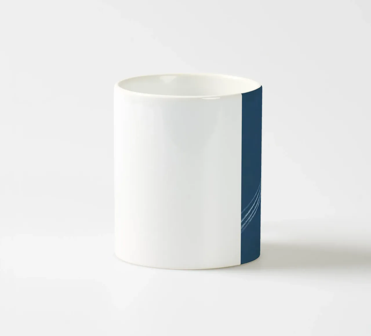 plane fly to moon tazza in ceramica da marty