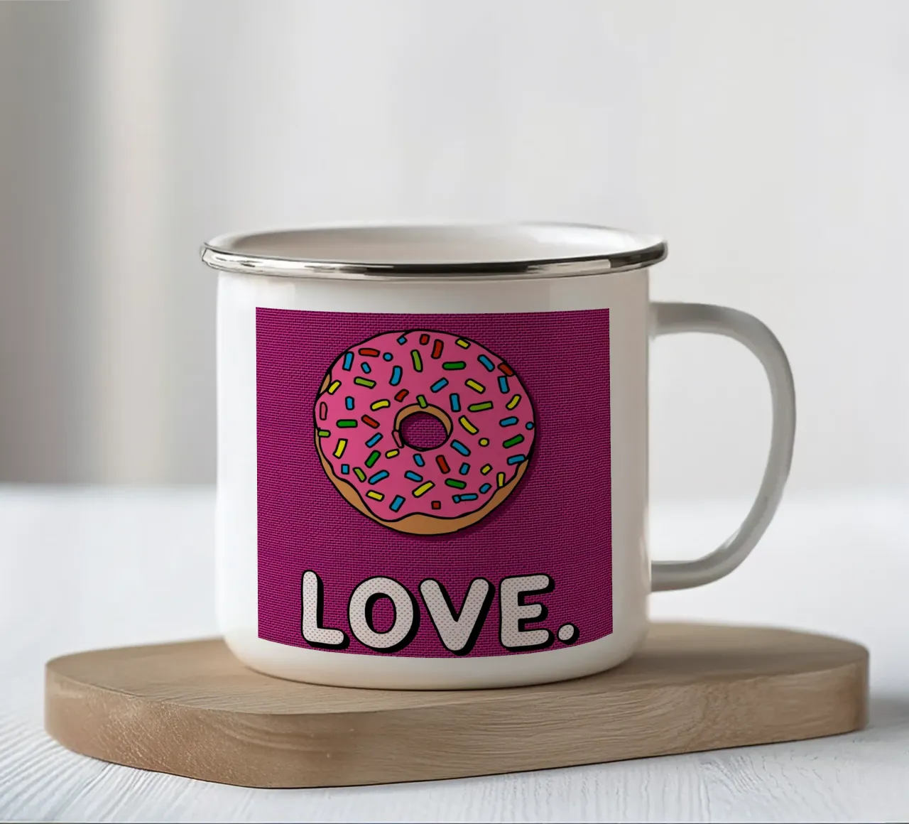 Ciambella con "buco d'amore" tazza in smalto da DesignDoodle