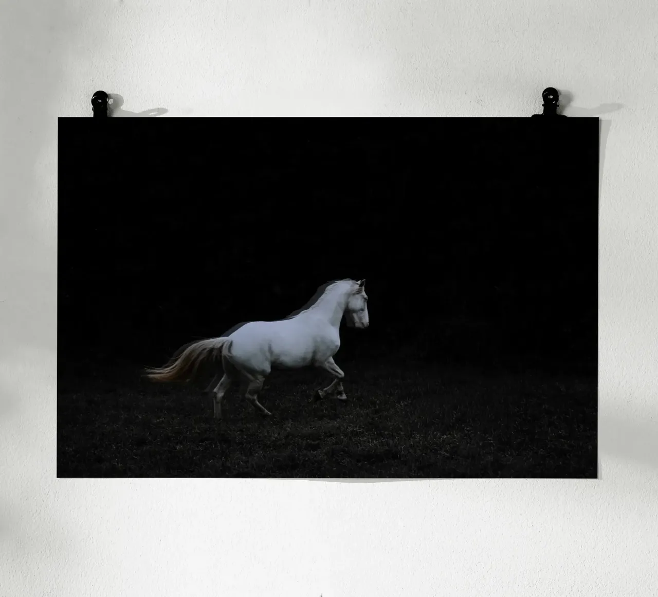Running ghost | Ghost-Kollektion carta hahnemühle da unequinesouls