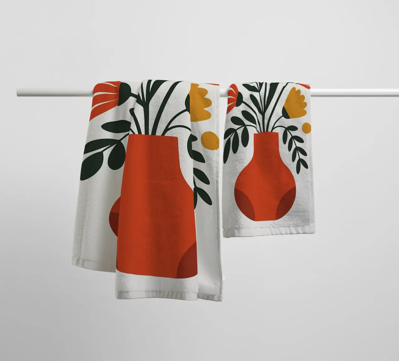Composizione floreale minimalista in vaso asciugamano da bagno da PosterByFly