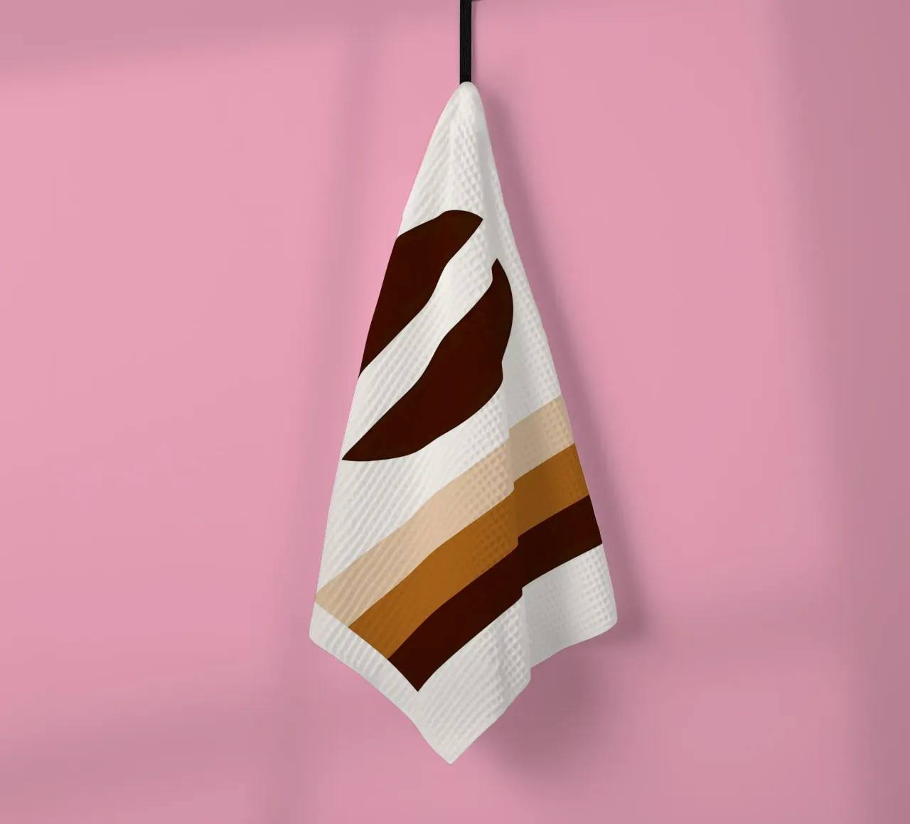 Arte minimalista marrone con forme geometriche canovaccio da cucina da PosterByFly