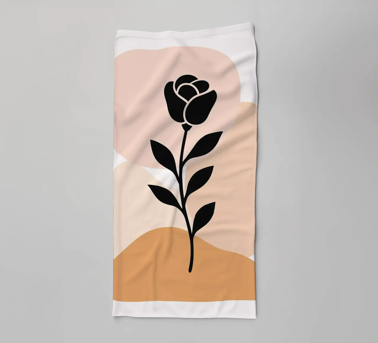 Illustrazione astratta di una rosa con forme neutre asciugamano da bagno da PosterByFly