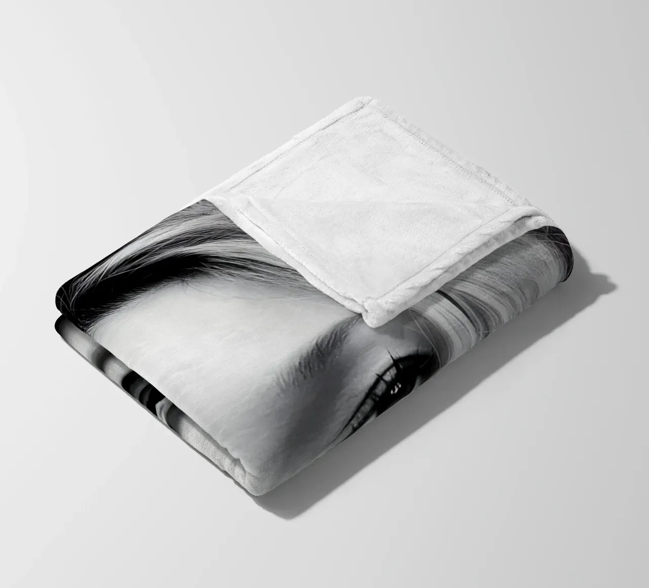 Baffo monocromatico coperta in pile da vintage singer