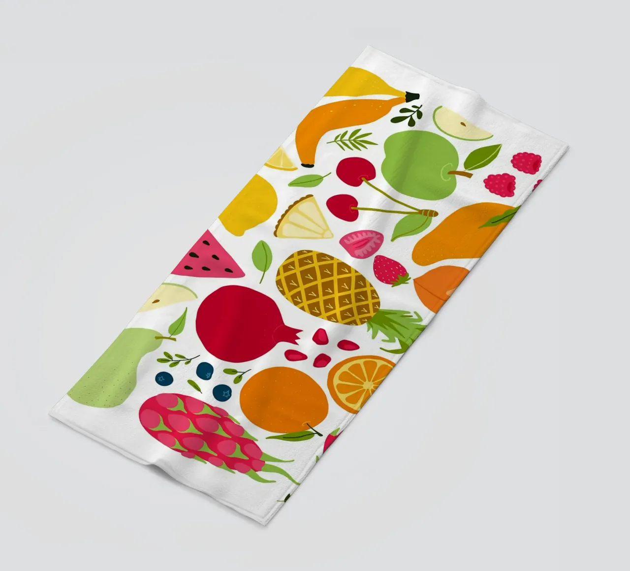 Assortimento colorato di frutta fresca telo mare da BasicShopByBell