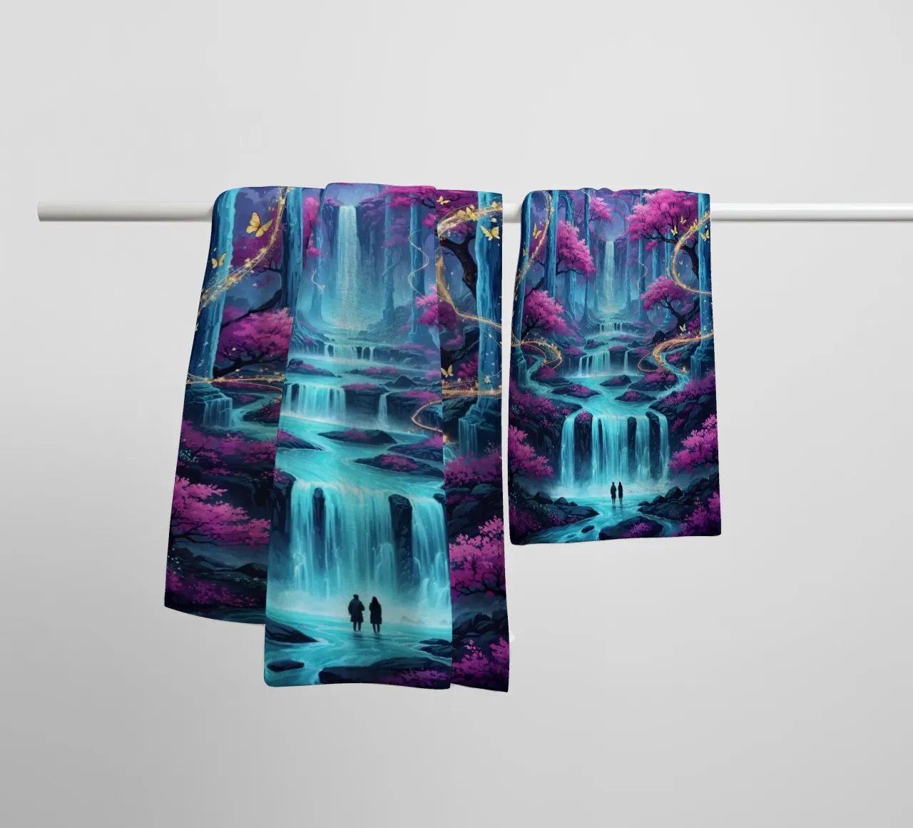 Cascade enchantée au clair de lune serviette de bain de LM2KONE