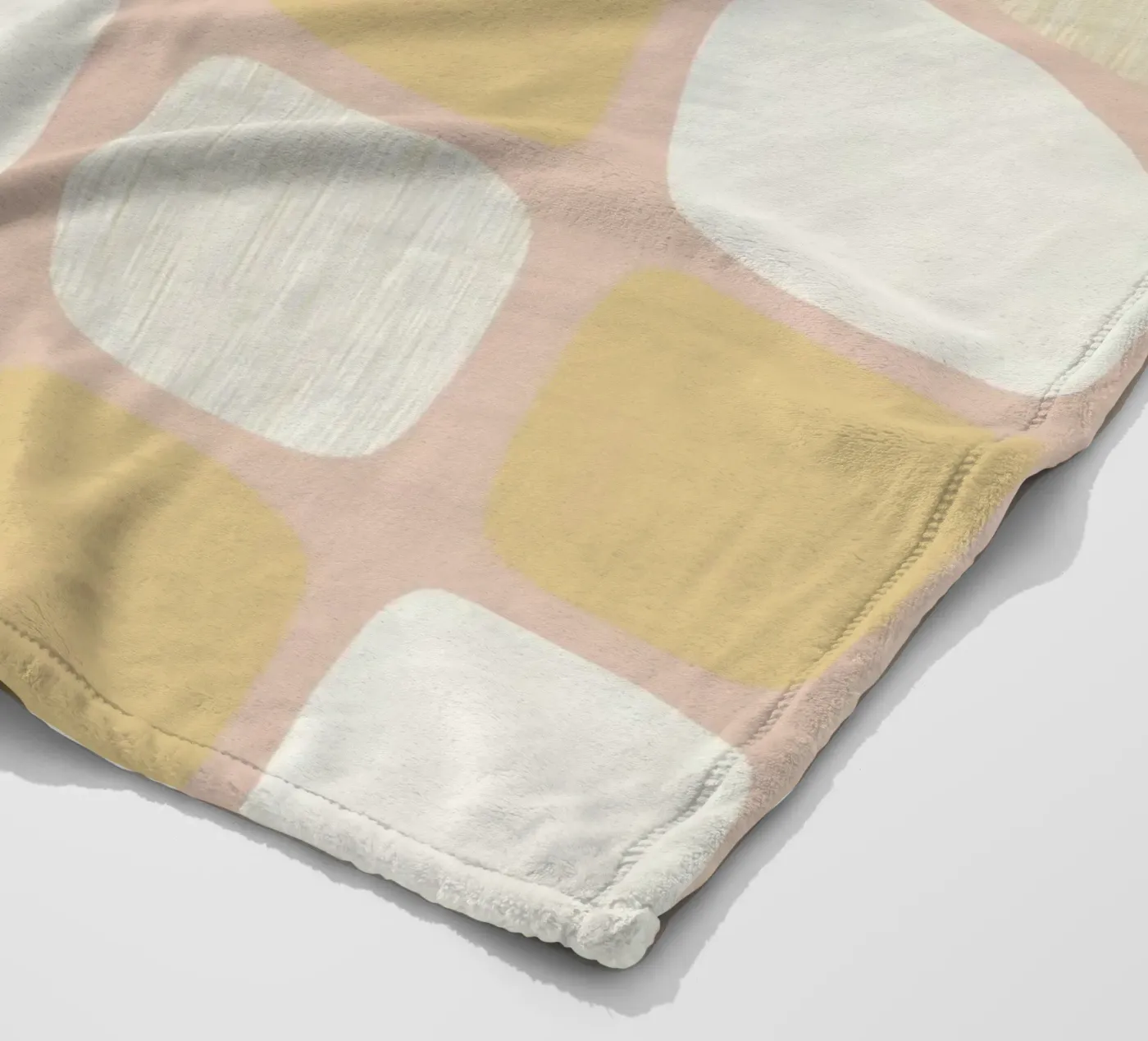 Blockmuster Harmony Fleecedecke von Carina Pop & Pastell