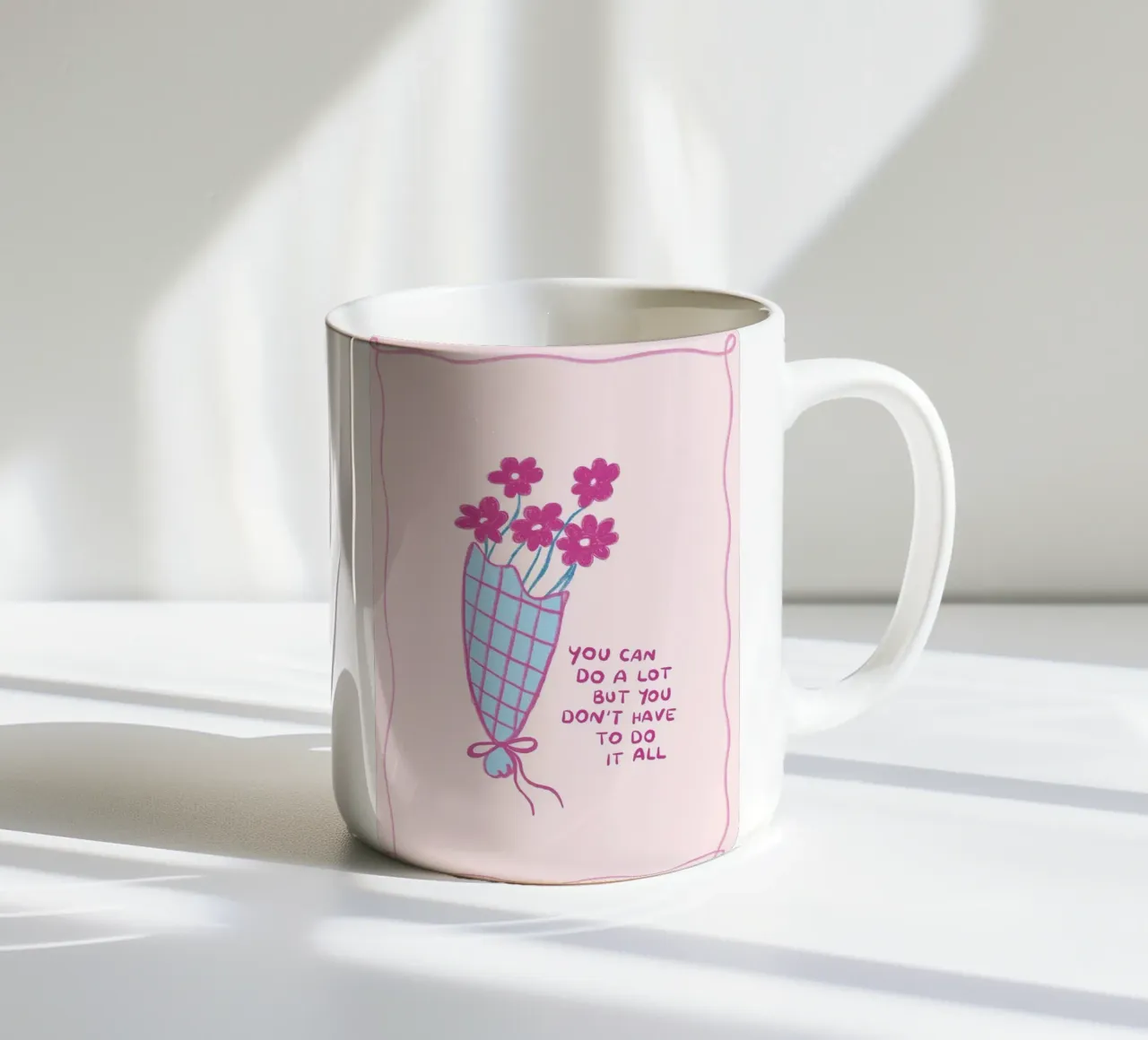 Bouquet floreale con citazione d'ispirazione tazza in ceramica da Tory
