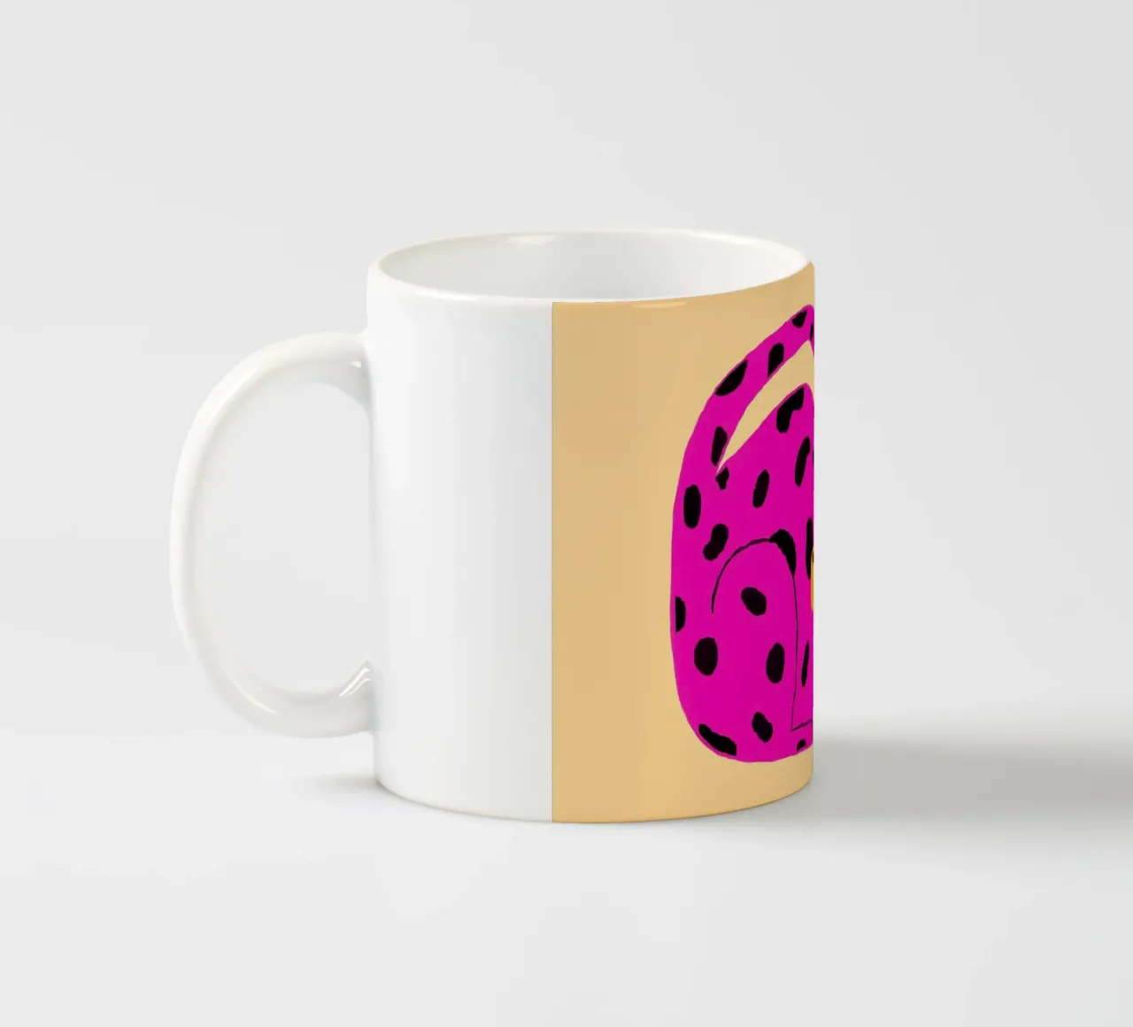 Gatto maculato rosa con caffè tazza in ceramica da Tory