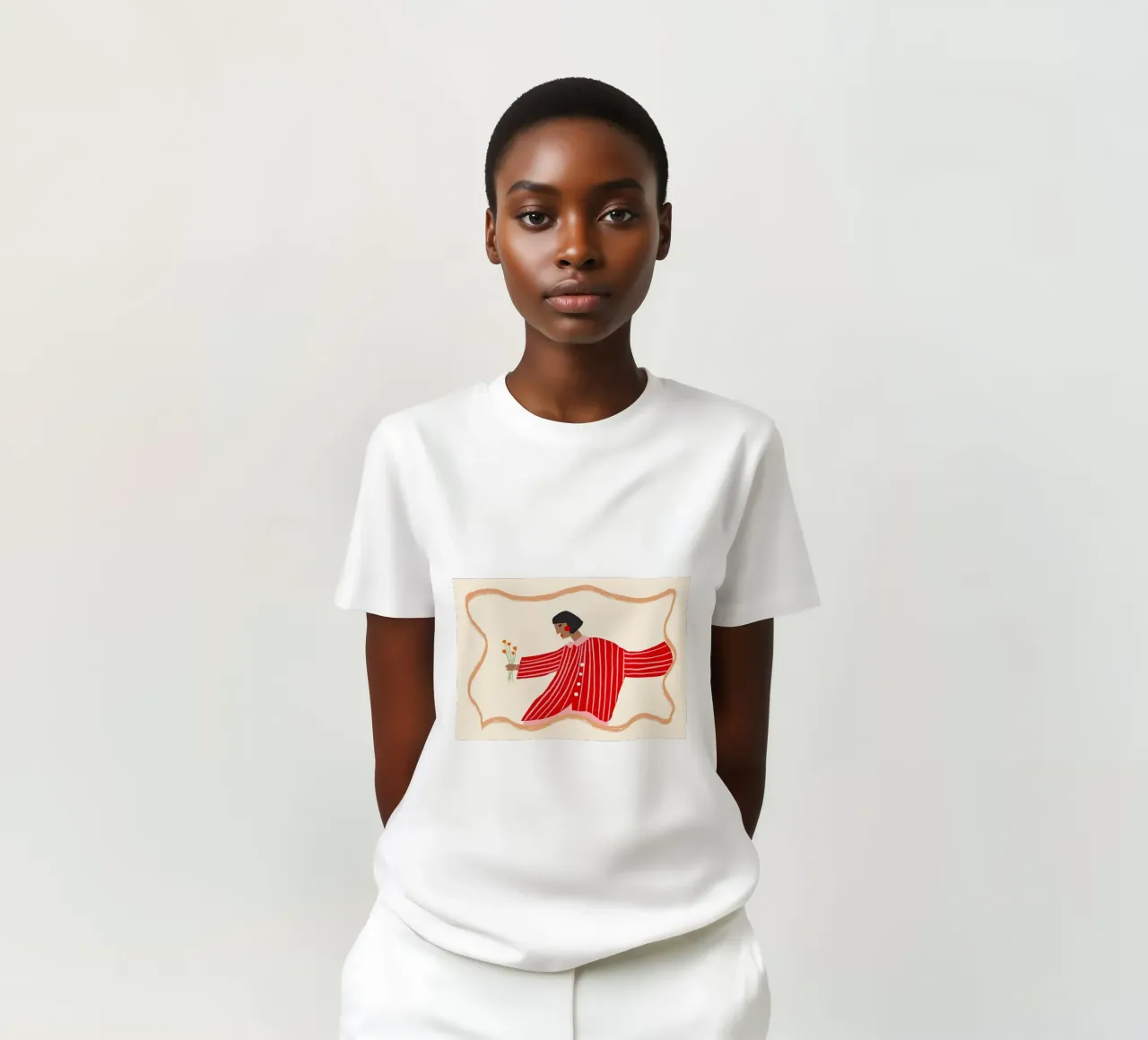 Donna con camicia a righe e fiori t-shirt da Tory