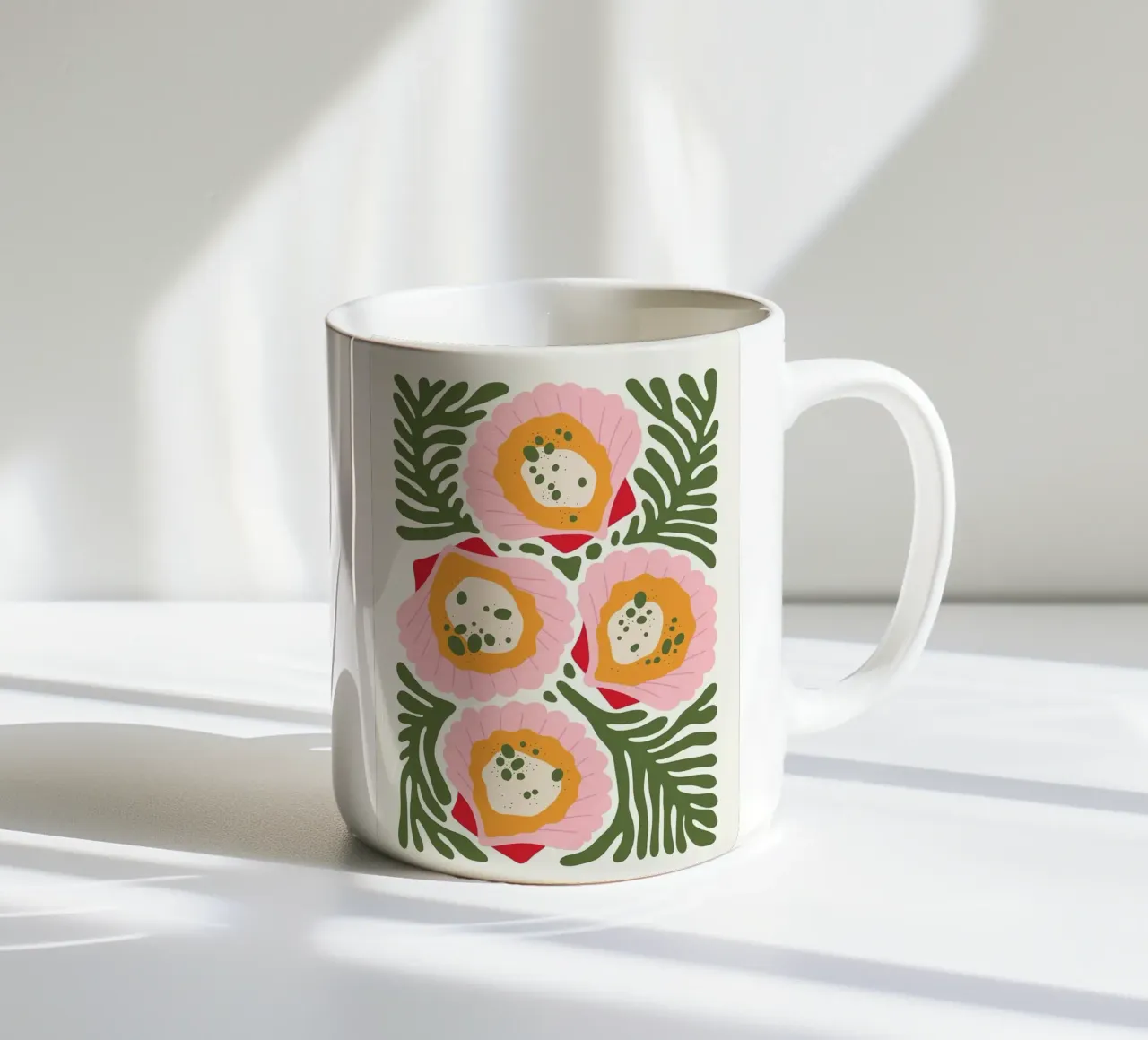 Motivo floreale con conchiglie tazza in ceramica da bazi