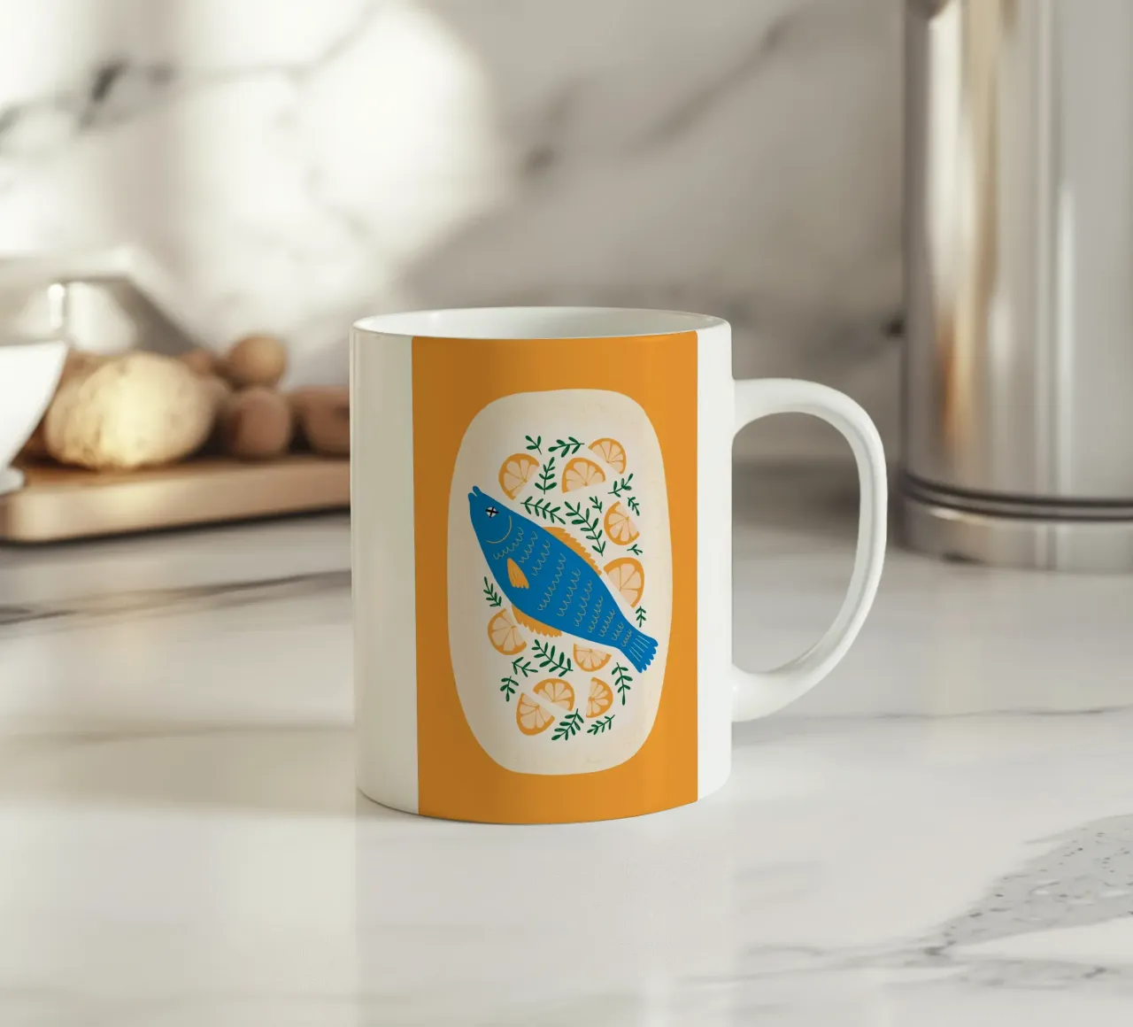 Blauer Fisch mit Zitrone Keramik Tasse von bazi