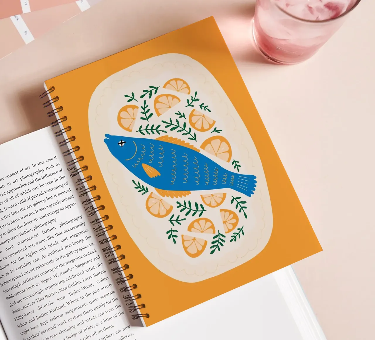 Blauer Fisch mit Zitrone Ringbuch von bazi