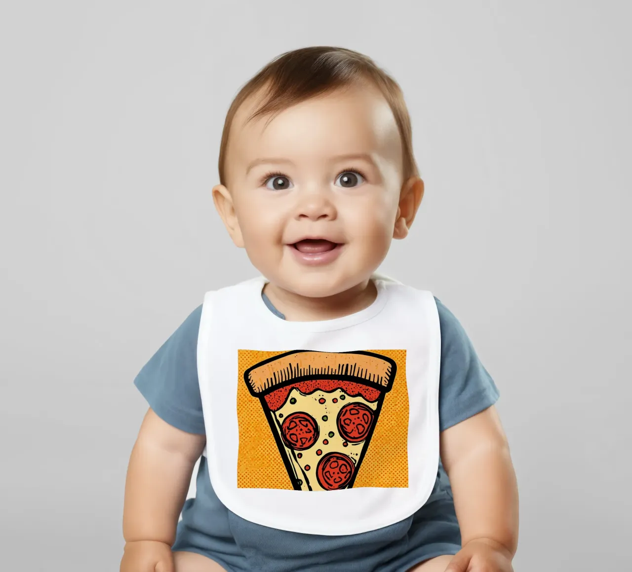 Pop-Art Fetta di pizza al salame su sfondo a pois bavaglino da DesignDoodle