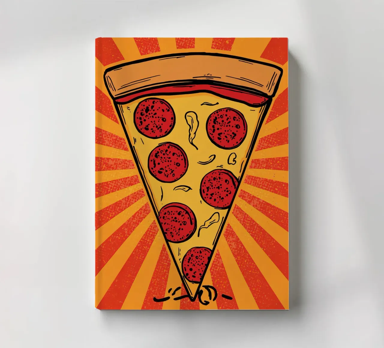 Pepperoni pizzaplak met Sunburst achtergrond notitieboek van DesignDoodle