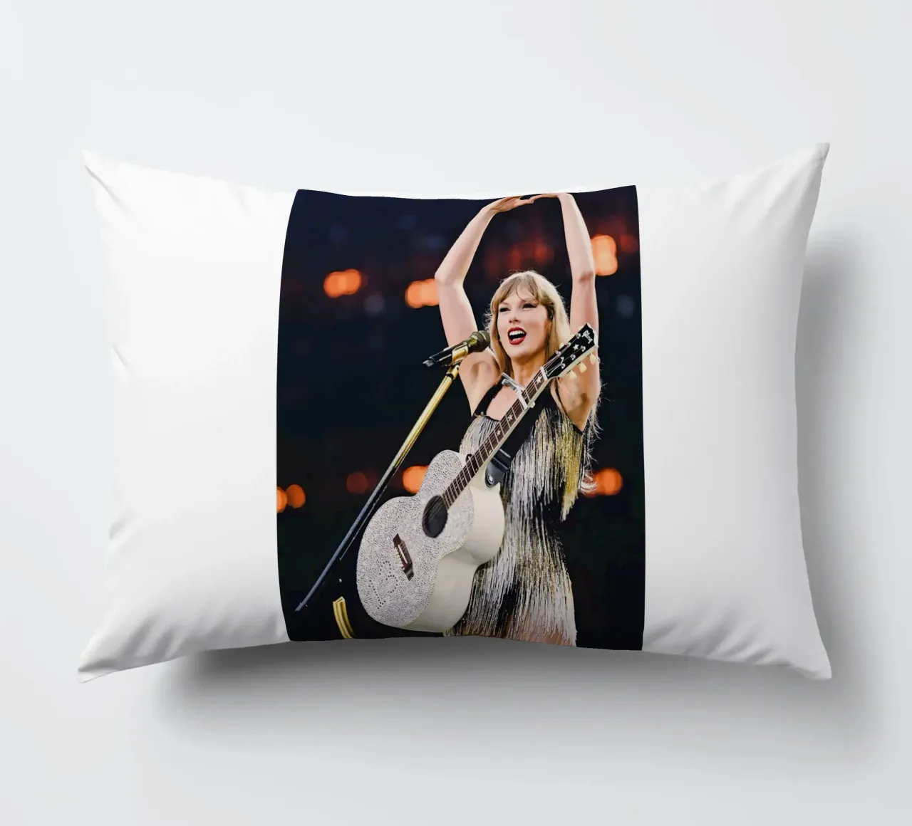 Taylor Swift cuscino da hendrikklamb