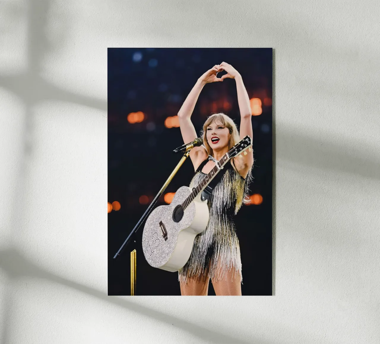 Taylor Swift plexiglass da hendrikklamb