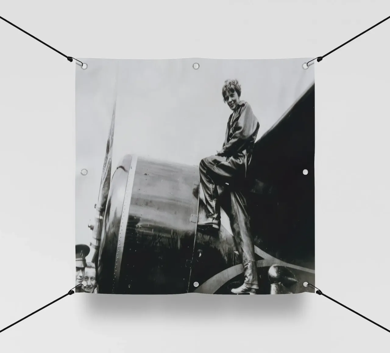 Amelia Earhart (1932) telo in pvc da blacsteel