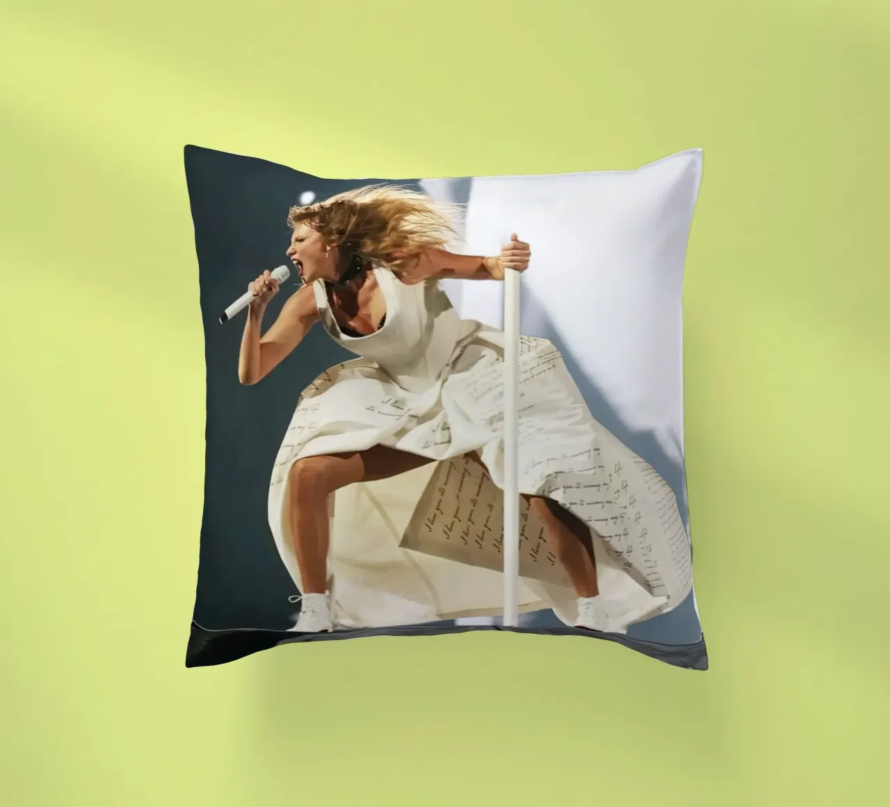Taylor Swift cuscino da hendrikklamb